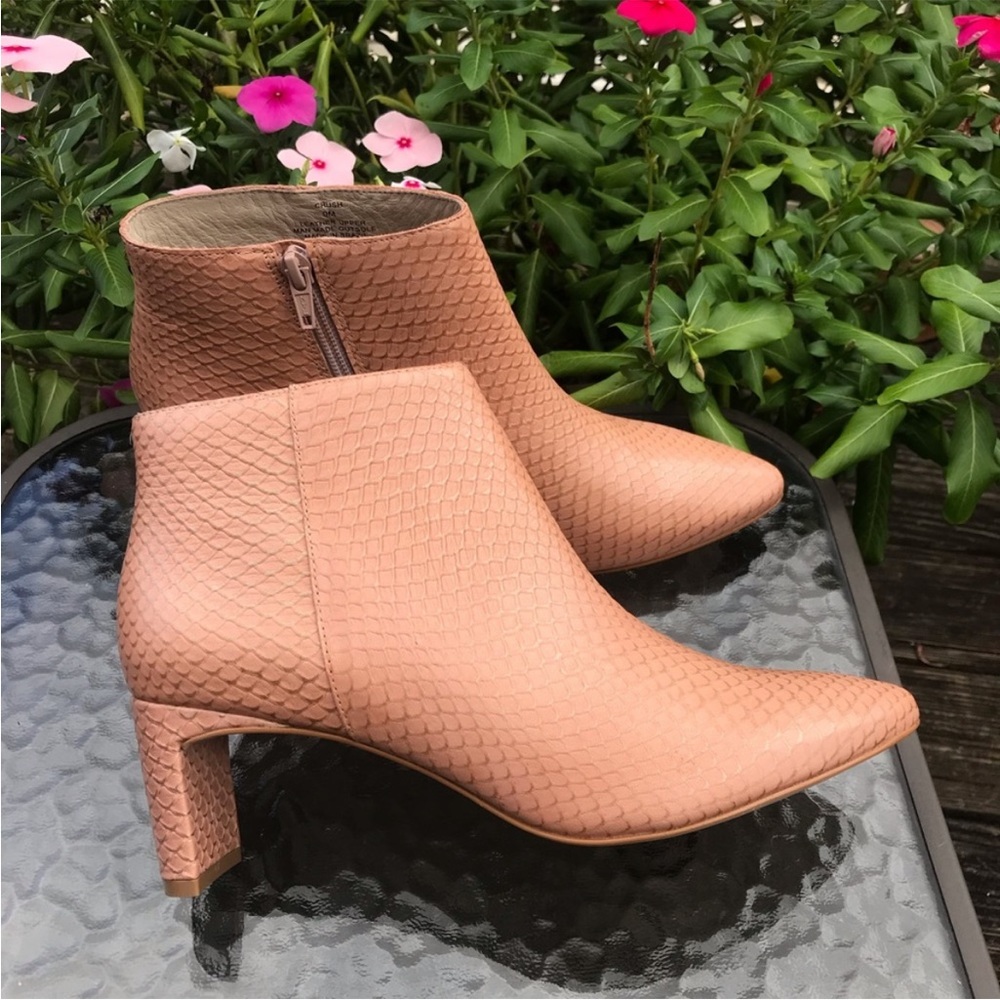Never worn - Blush Matisse stacked snake ankle booties